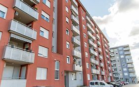 Flexible Selfcheckins 43 - Zagreb - Luxury - Parking - Loggia - Brand New